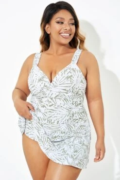 Fashionable Leaf Printed Twist Front Underwire Swimdress 10 Fashionable Leaf Printed Twist Front Underwire Swimdress -Bikini By Muse b desd084001 3