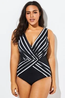 Black V-Neck Streak Modern One Piece Swimsuit 9 Black V-Neck Streak Modern One Piece Swimsuit -Bikini By Muse b sfop1911012 1