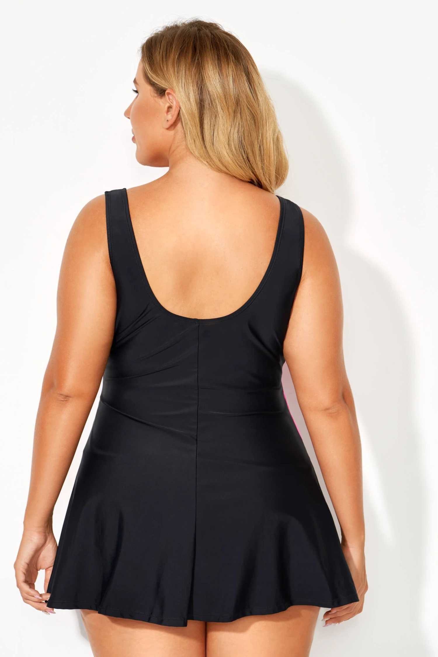 V-Neckline Criss-cross Style Women Swimdress 3 V-Neckline Criss-cross Style Women Swimdress - Image 3